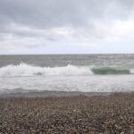 【え?同じフランス語のリスニングの教材を何回も聞いているんですか?】